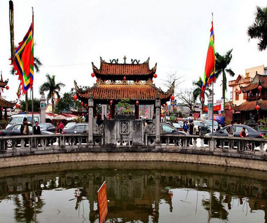 Đền thờ ai? Giải mã đối tượng thờ tự trong các ngôi đền Việt Đền thờ ai? Giải mã đối tượng thờ tự trong các ngôi đền Việt