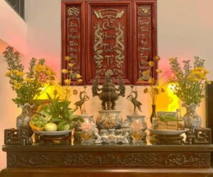Cha mẹ còn sống có nên thờ Cửu Huyền Thất Tổ không?